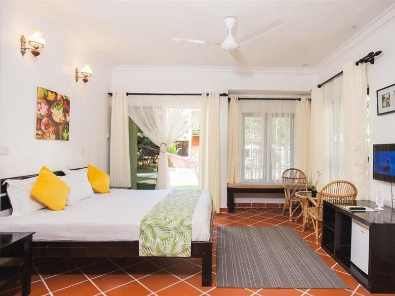 Anjungan Beach Resort Kampung Teluk Nipah Esterno foto